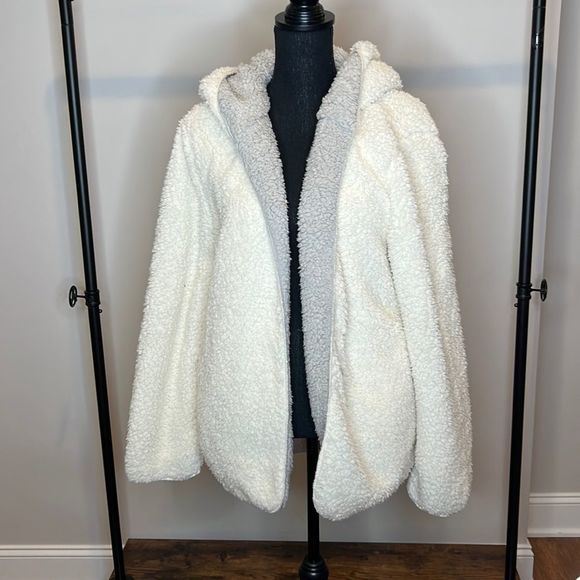 NWT Hem & Thread cozy jacket/cardigan. Size Large - Picture 1 of 4